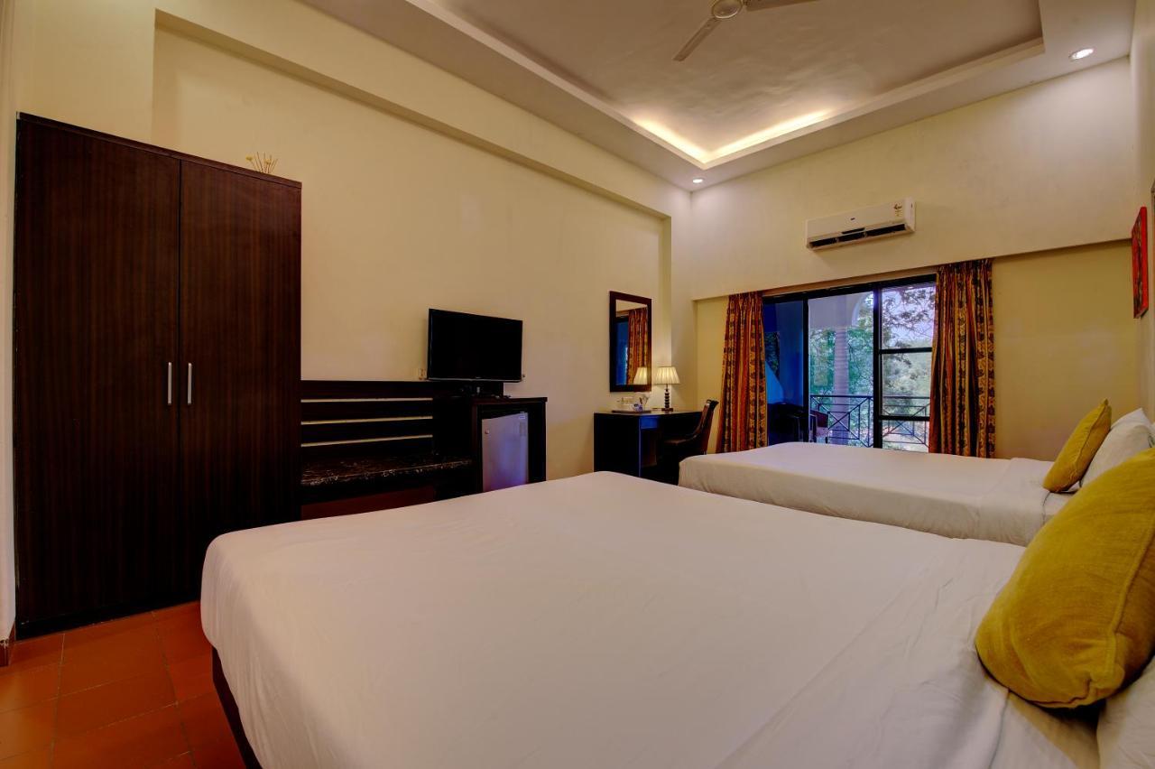 Khanvel Resort Silvassa Esterno foto