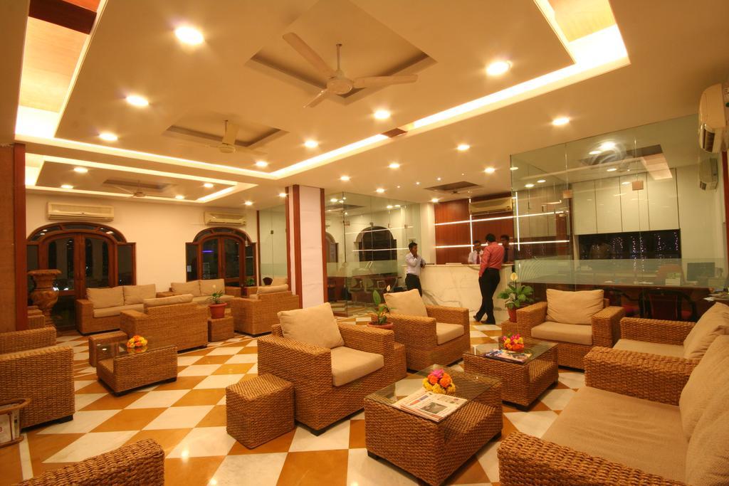 Khanvel Resort Silvassa Esterno foto